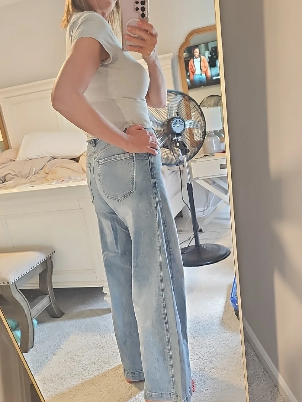 Express High Rise Wide Leg Jeans, 6 - Picture 4 of 6